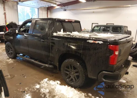 2021 Chevrolet Silverado 1500 4Wd Short Bed Custom from USA, damaged, VIN 1GCPYBEK6MZ332930